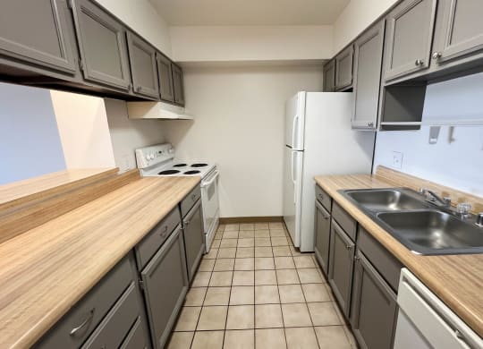 Partial Renovation at Indian Lookout Apartments, Cincinnati, OH