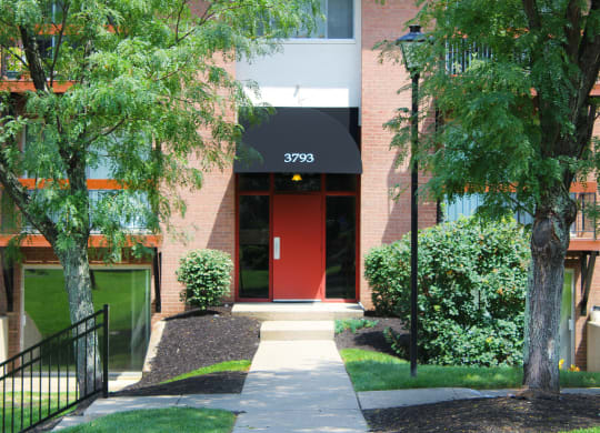 Entrance at Fox Run Apartments, Ohio, 45236