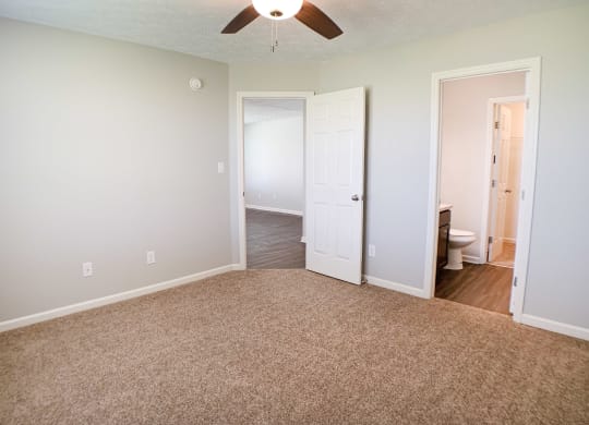 empty bedroom  at Aberdine Place, Georgetown, KY, 40324