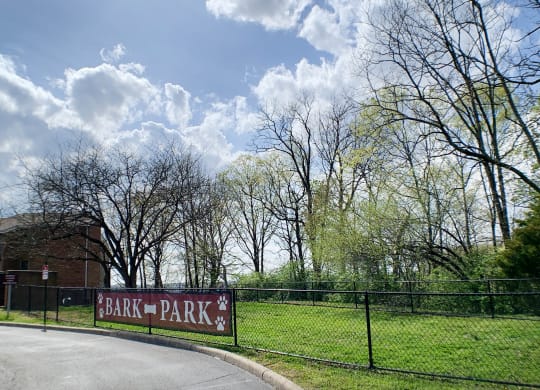Indian Lookout Bark Park1 at Indian Lookout Apartments, Cincinnati, 45238
