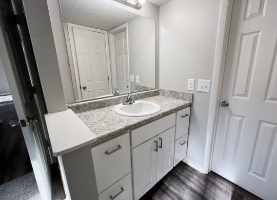 Renovated 2 Bedroom, 2 Bath at The Vinings Apartments, Ohio, 45245