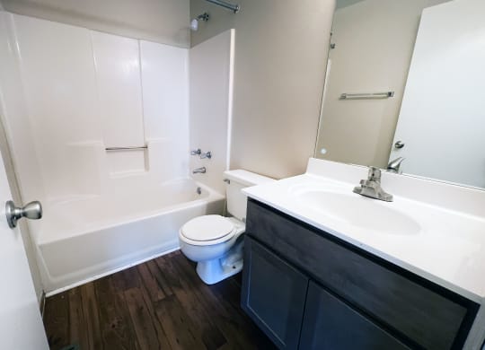 Modern Bathroom at Woodhills Apartments, Ohio, 45449