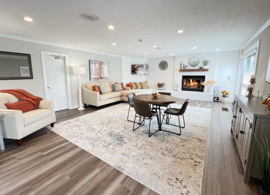 Leasing Office interior at Deercross Apartments, Cincinnati, 45236