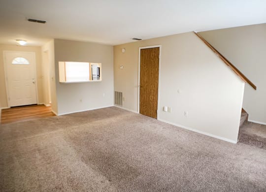 Plush Carpeting  at Woodhills Apartments, West Carrollton, 45449