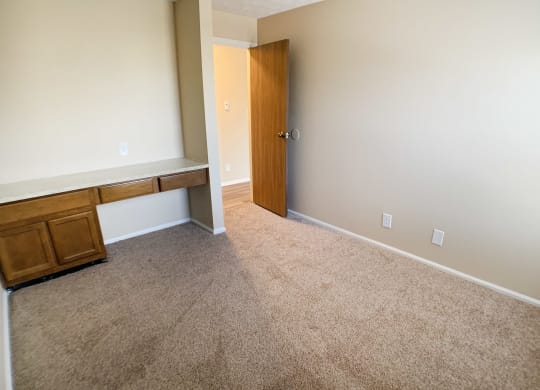 Plush Carpeting at Steeplechase Apartments, Loveland
