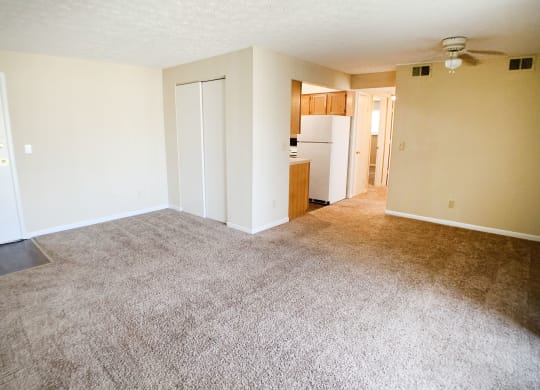 Vacant Living Area at Crown Crossing Apartments, Amelia, OH