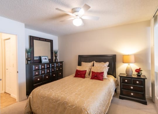 Clarington_StudioBedroom