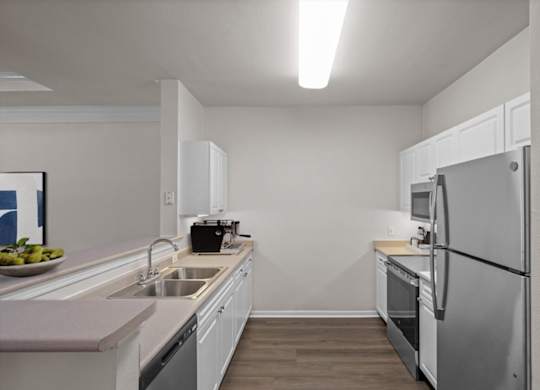 Kitchen at Wynnewood Farms Apartments, Overland Park