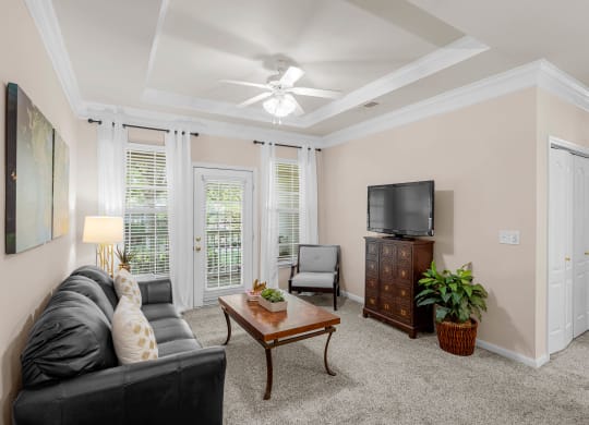 create memories that last a lifetime in your new home at Creekside Apartment Homes, Kansas, 66213