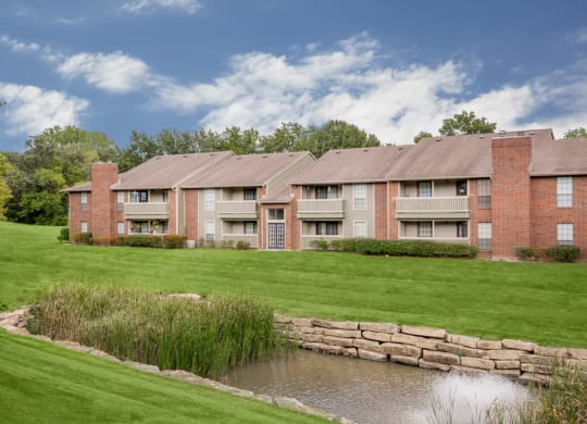 Exterior at Coventry Oaks Apartments, Overland Park, Kansas