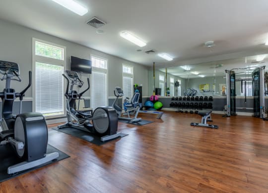 Fitness center1 at Stonebriar Woods Apartments, Overland Park, 66213