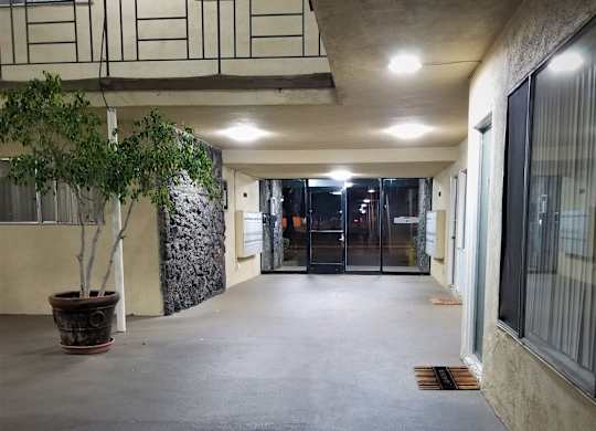 courtyard_mailarea