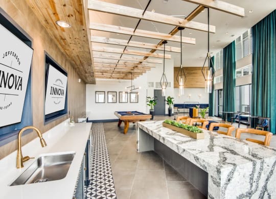 Jefferson Innova Lounge