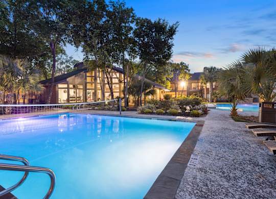 sparkling pool in webster apartments