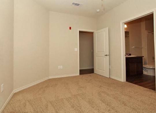 vacant bedroom