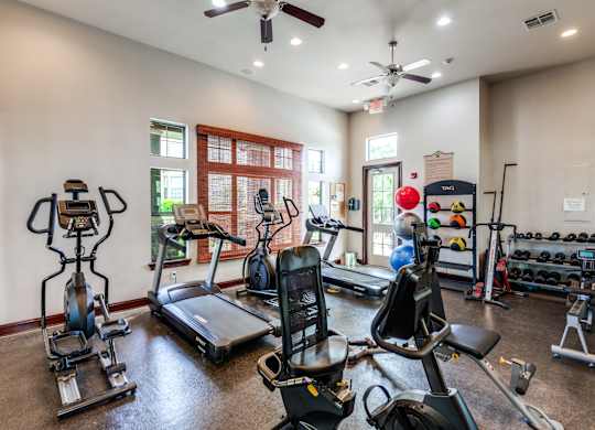 the gym at 1861 muleshoe road has plenty of exercise equipment