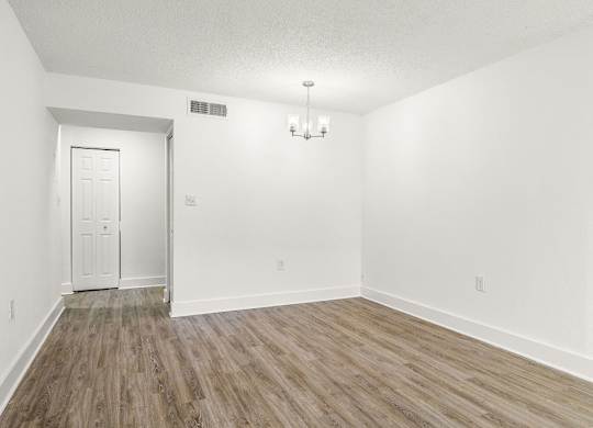 Skye Oaks Dining Room