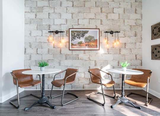 La Sierra Apartments New Braunfels Resident Lounge Area