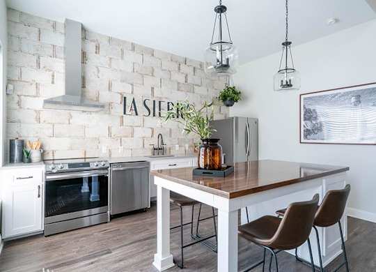 La Sierra Apartments Kitchen