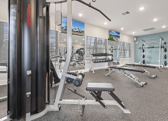 the gym at the preserve at green valley townhomes in green valley va
