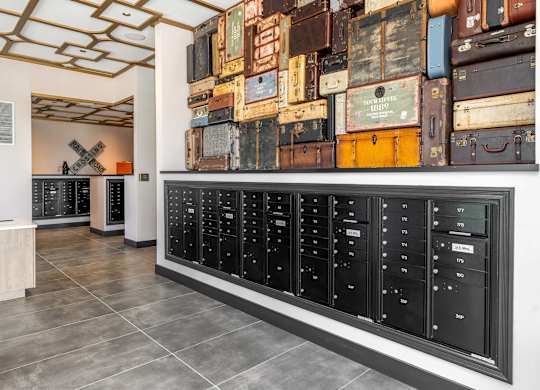 Locker Room at Parkway Crossings, Florida