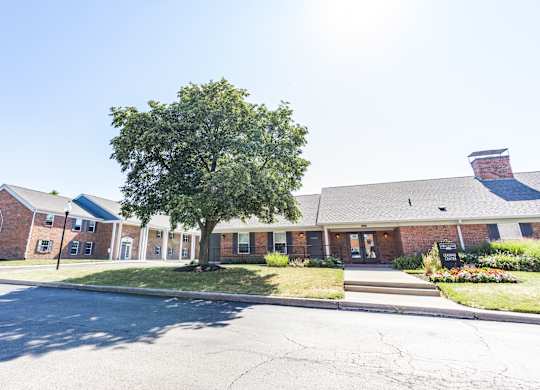 Leasing Center Exterior at Governor Square Apartments, Indiana, 46032