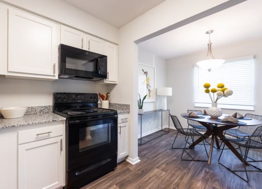 Eat-In Kitchen at Gramercy, Carmel, IN, 46032