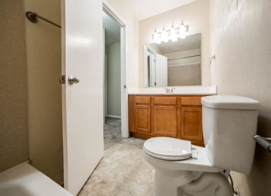 Spacious Bedrooms With en Suite Closet And Bathrooms, at Buckingham Monon Living, Indiana