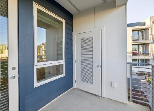 Image of a balcony at 38° NORTH, Santa Rosa, CA