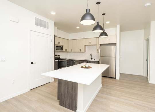 Kitchen Island at 38° NORTH, California