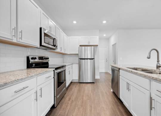 Blue Jay Commons Homes in Rincon, GA photo of kitchen