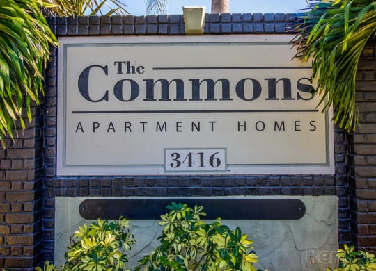 The Commons Apartments in Tampa Florida photo of monument sign