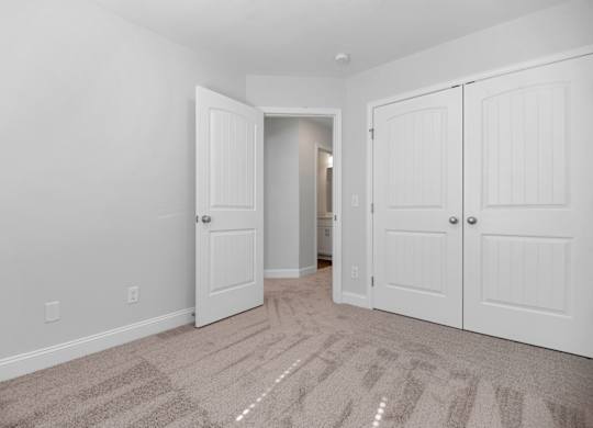 Cottonvale Towns in Savannah, GA photo of bedroom