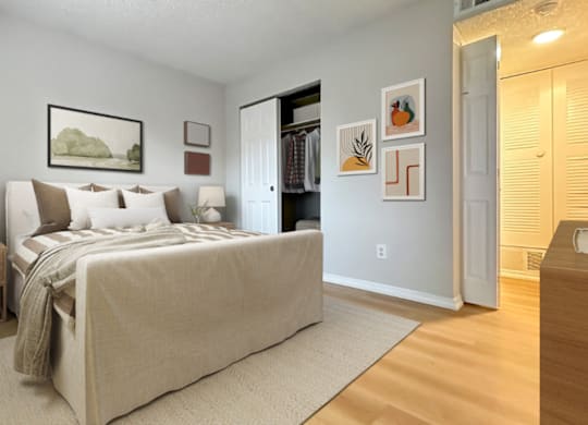 Spacious bedroom in pet-friendly community at Aurora Meadows apartments in Aurora, Colorado