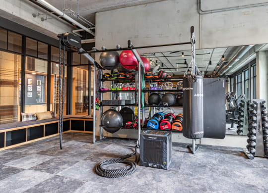 Kettle bell and resistance training in Carbon31 gym