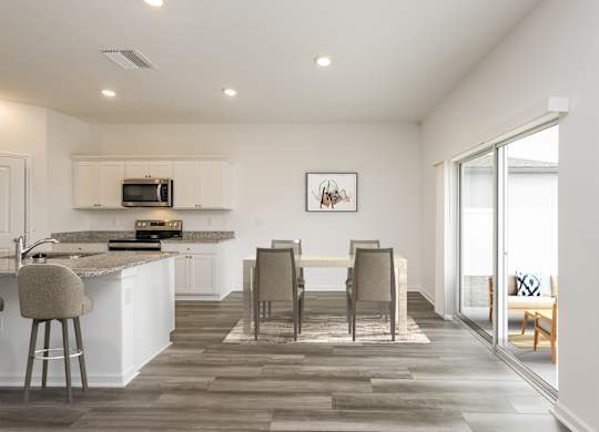 Pet Friendly Homes in Ruskin, FL - Ruskin Reserve - Dining Room Area