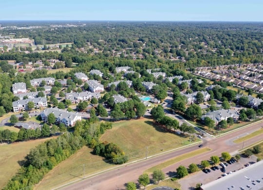Enclave at Wolfchase Apartments in Cordova Tennessee photo of aerial view of neighborhood