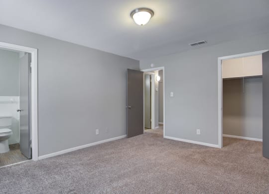 Estuary Apartments in Atlanta Georgia 30341 photo of a bedroom with plush carpeting
