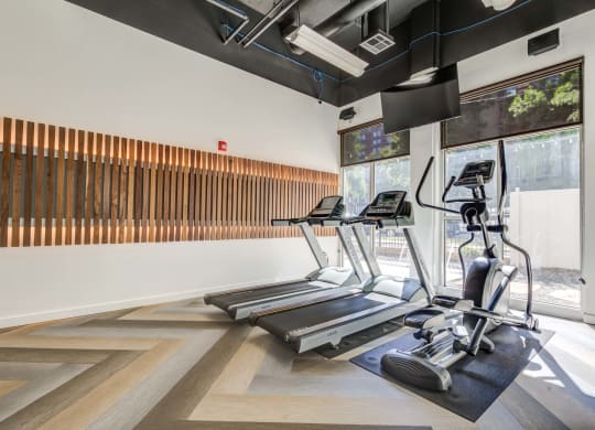 the gym at the flats at obsidian