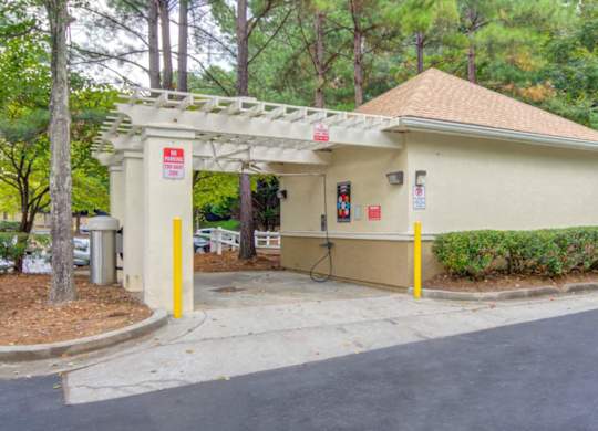 Convenient car wash area at Grande Club apartments in Duluth, GA 30096, near Lawrenceville.