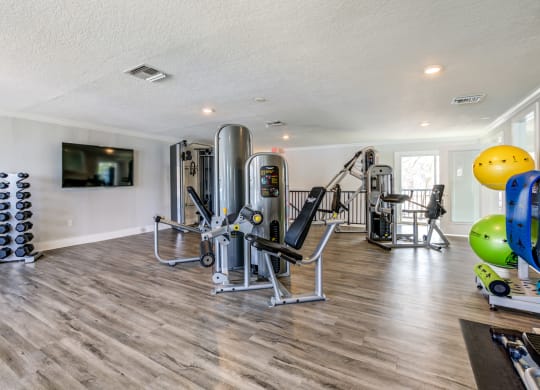 The Commons Apartments in Tampa Florida photo of fitness center