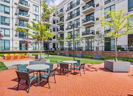 outdoor courtyard with seating