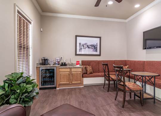 Apartments in Opelika for Rent – The Crossings of Opelika - clubhouse entertainment room