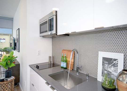 Stainless steel sink