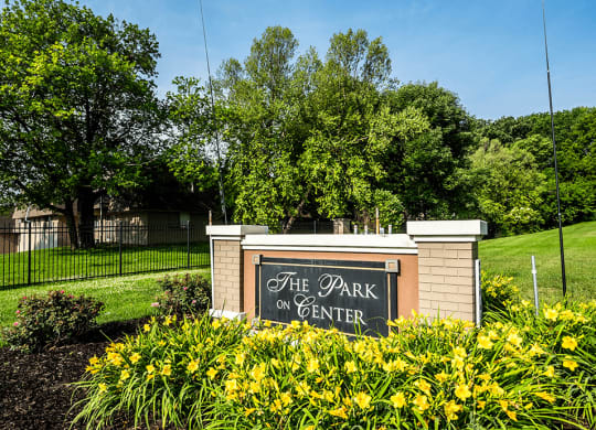 the park on center apartment for rent in minneapolis, mn