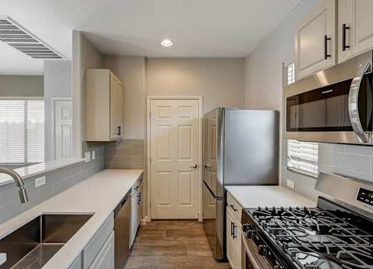 Kitchen Appliances  at Habitat @ DTLV, Las Vegas, NV, 89106