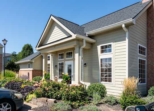 Charming home with a front garden and well-maintained landscaping