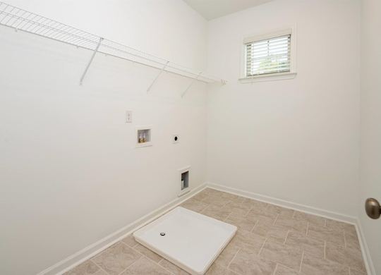 Full-Size Washer & Dryer Connections