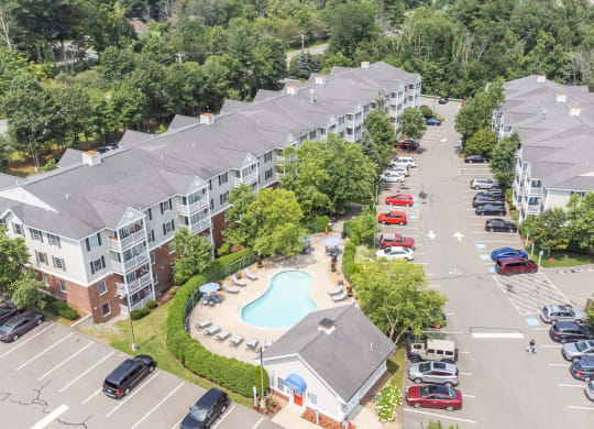 Carlton Oaks aerial exterior