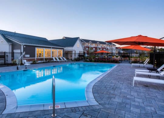 redrbook swimming pool area